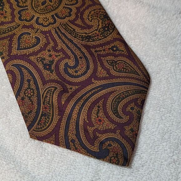 Tommy Hilfiger men's all silk neck tie - Picture 2 of 6
